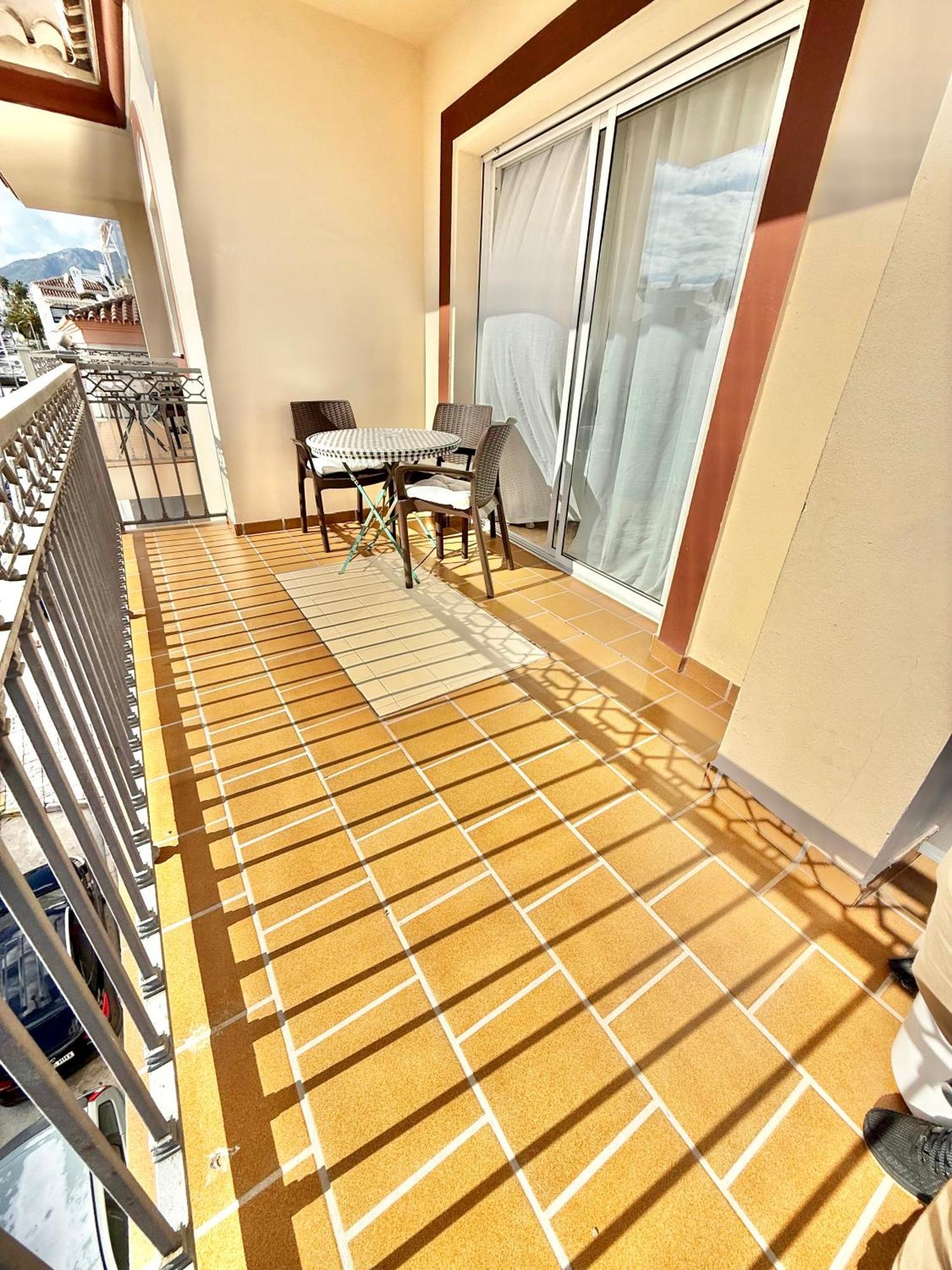Apartamentos Latin Нерха Экстерьер фото